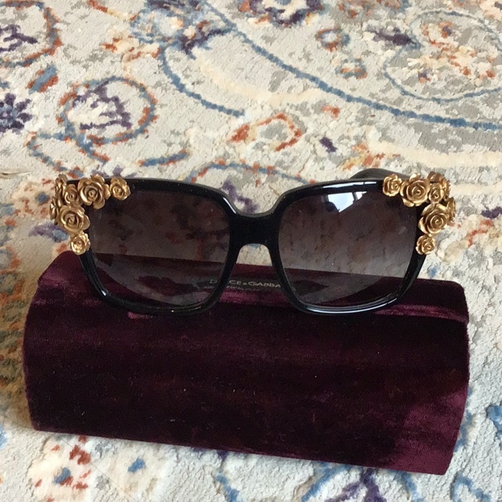 RARE DOLCE & GABBANA runway sunglasses